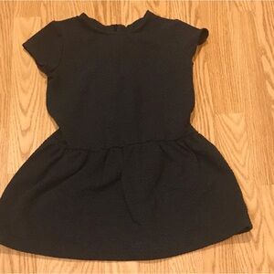 Zara Girls sz 7-8 years EUC dark gray short sleeve textured dress - so cute!
